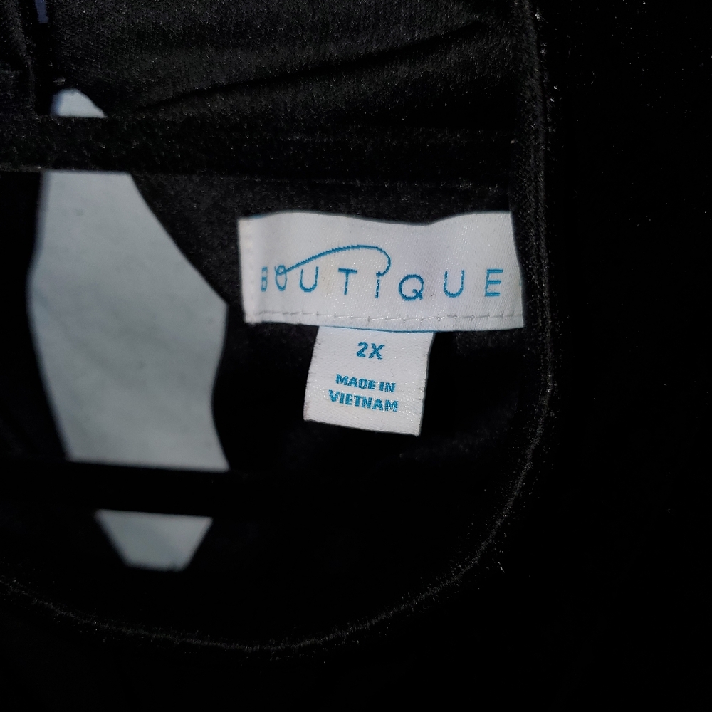 Boutique Black faux  Velvet  sz 2x - Picture 5 of 10
